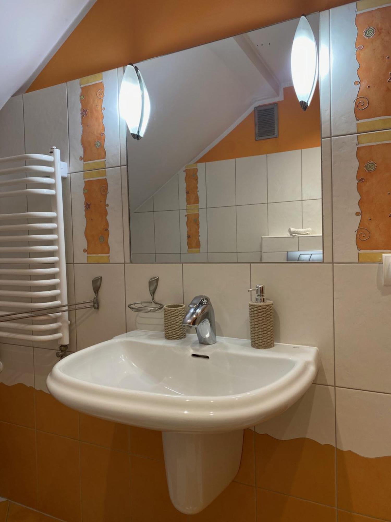 Apartament Plac Moniuszki 11 Kielce Extérieur photo